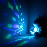 Kép 2/4 - Chipolino projektoros zenélő plüss játék - Little Unicorn
