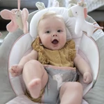 Kép 8/10 - Ingenuity Rezgő pihenőszék dallamokkal, Flora the Unicorn™, 0 hó+, 9 kg-ig