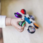 Kép 7/10 - Baby Einstein Érzékszervi játék, Curiosity Clutch™, 3 hó+