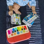 Kép 6/7 - BABY EINSTEIN Játék fa zenélő zongora Cal’s First Melodies Magic Touch HAPE 6hó+