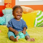 Kép 7/8 - Bright Starts C-karikán játék dallamokkal, Tug Tunes™, elefánt, 0 hó+