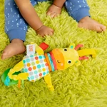 Kép 4/7 - Bright Starts C-karikán játék dallamokkal, zsiráf, Pull Play & Boogie™, 0 hó+