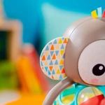 Kép 8/9 - Oball Érzékszervi játék, Grab & Giggle Monkey™, 6 hó+