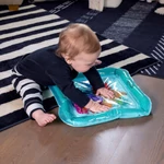 Kép 6/10 - Baby Einstein, vizes alátét, Sensory Splash™, 40x40 cm, 0 hó+
