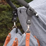 Kép 6/7 - Petite&Mars Hang Fül a táska felfüggesztéséhez babakocsihoz, 2 db