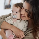Kép 7/10 - LOVI Világító Dinamikus nyugtató cumi BUDDY BEAR 0-6hó 2db