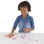 Kép 2/3 - Melissa & Doug Kreatív játék, Fa gyöngy szett, ragyogó szívek