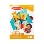 Kép 1/3 - Melissa & Doug bébijáték, Fadoboz meglepetés játékokkal