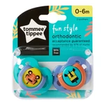Kép 1/2 - Tommee Tippee játszócumi CTN Fun 2 db 0-6 hó tigris-orrszarvú