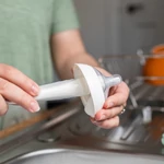Kép 5/7 - Tommee Tippee cumisüveg-tisztító kefe CTN
