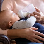 Kép 7/8 - Philips AVENT cumisüveg Natural Response 260ml 2db-os