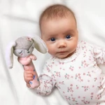 Kép 7/7 - BabyOno sípoló Bunny Sunday nyuszi plüss 1498
