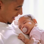 Kép 3/5 - Philips AVENT játszócumi Ultrasoft Premium neutral 0-6hó lányos 2db