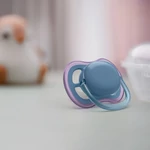 Kép 4/5 - Philips AVENT játszócumi Ultra Air neutral 6-18hó lányos kék 2db