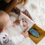 Kép 5/8 - BabyOno játékkönyv NATURE puha 1531