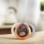 Kép 4/4 - Tommee Tippee játszócumi CTN Night 2 db 0-6 hó neon narancs-szürke
