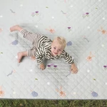 Kép 6/10 - Taf Toys játszószõnyeg XL kültéri Urban Garden 200x150cm 13145