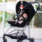 Kép 3/6 - Taf Toys felhúzós zenélõ játék babakocsira katica 13245