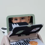 Kép 4/10 - Taf Toys forgatható bébikönyv Black and White 13385