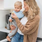 Kép 3/6 - BabyOno előke - mûanyag puha állítható világoskék 835/05