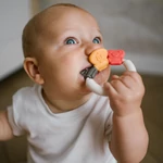 Kép 2/6 - BabyOno csörgő és rágóka karika 1595