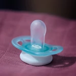 Kép 6/7 - Philips AVENT játszócumi Ultra Start neutral 0-2hó fiús 2db