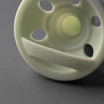 Kép 5/5 - Tommee Tippee nyugtató cumi szilikon Breast-Like anyamell formájú 0-6 hó 2db színes
