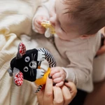 Kép 5/6 - BabyOno marokcsörgõ Mouse egér 1677