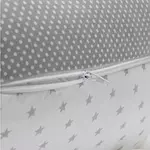 Kép 2/2 - Formázható univerzális szoptatós és alvós párna pamut huzattal - MouseDotsStars