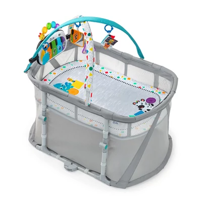 BABY EINSTEIN Kiságy járókával és zongorával 3in1 Kick & Snooze - 0hó+