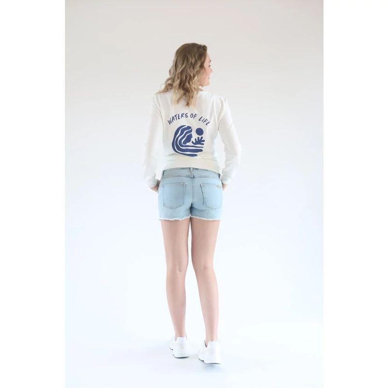 Kismama farmer short