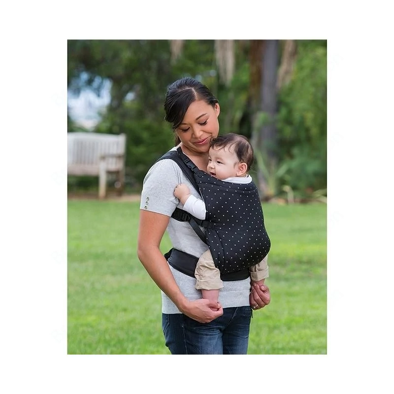 Infantino Zip Travel Carrier hordozó