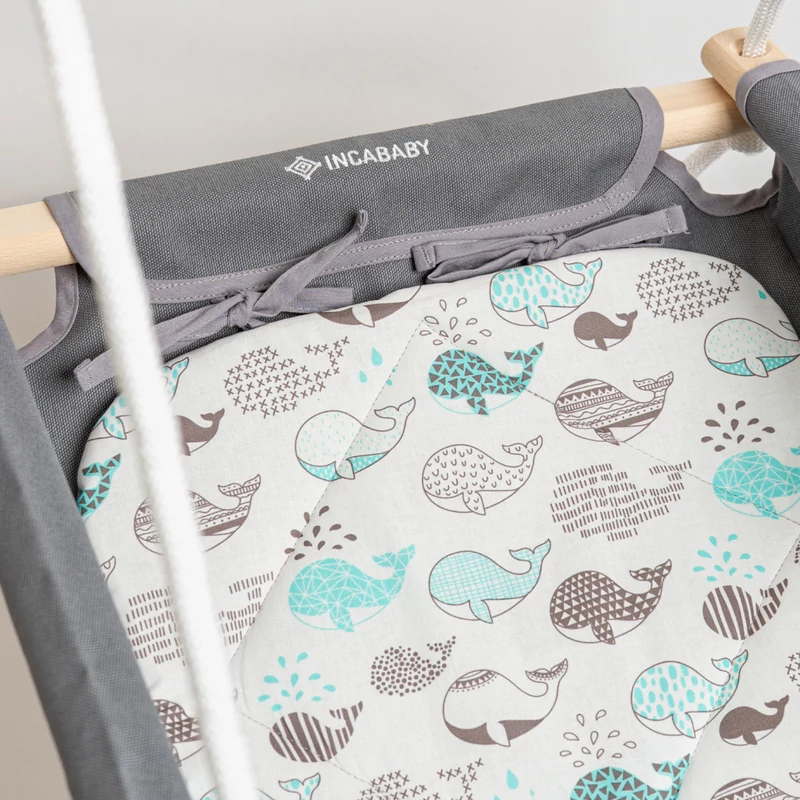 Incababy Babahinta Basic Whale