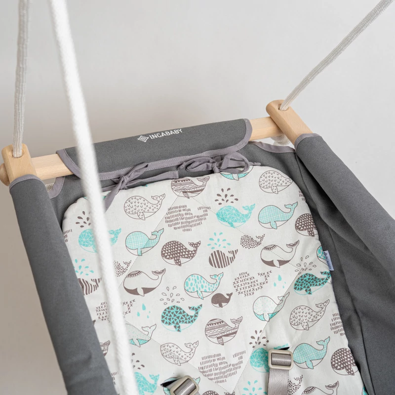 Incababy Babahinta Premium Whale