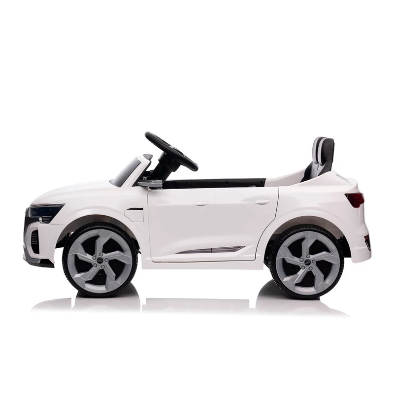 Chipolino Audi SQ8 elektromos autó - white