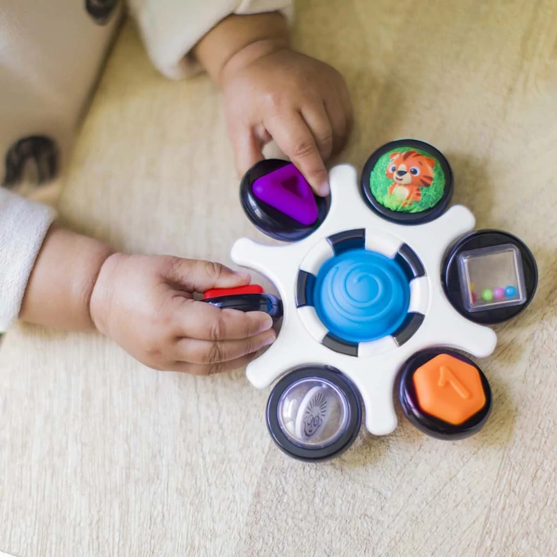 Baby Einstein Érzékszervi játék, Curiosity Clutch™, 3 hó+