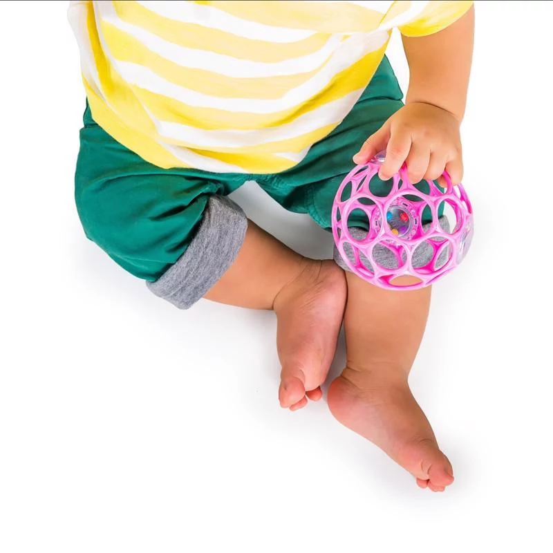 OBALL Játék Oball RATTLE 10 cm 0hó + AQUAINT 50 ml - dark pink