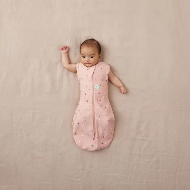 ERGOPOUCH Pólya és hálózsák 2 az 1-ben Cocoon Daisies 6-12 hó 8-10 kg 1 tog - Cocoon Daisies