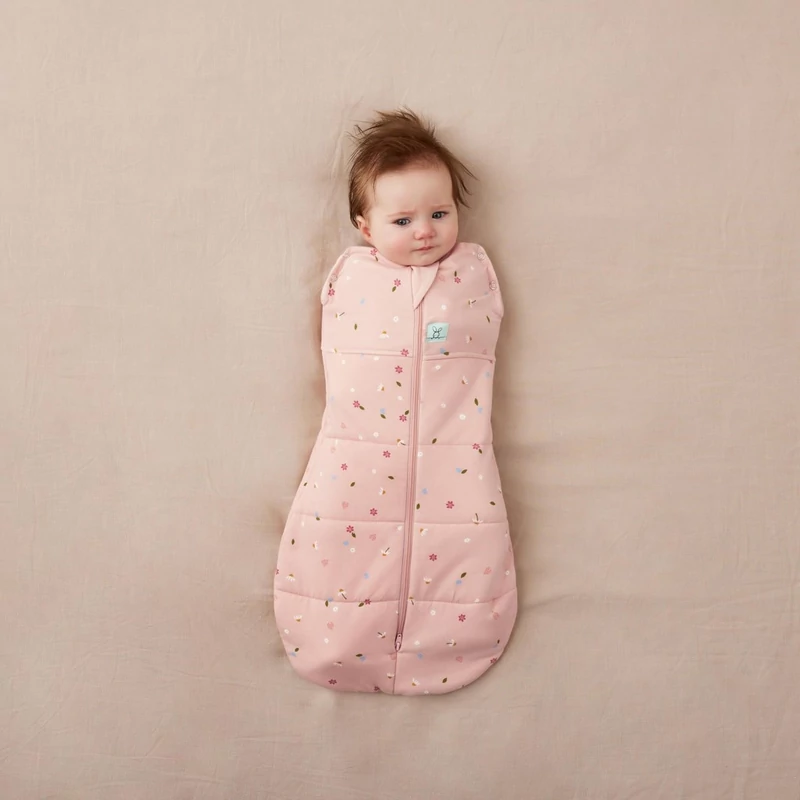 ERGOPOUCH Hálózsák és pólya 2 az 1-ben 3-6 hó 6-8 kg 2,5 tog - Cocoon Daisies