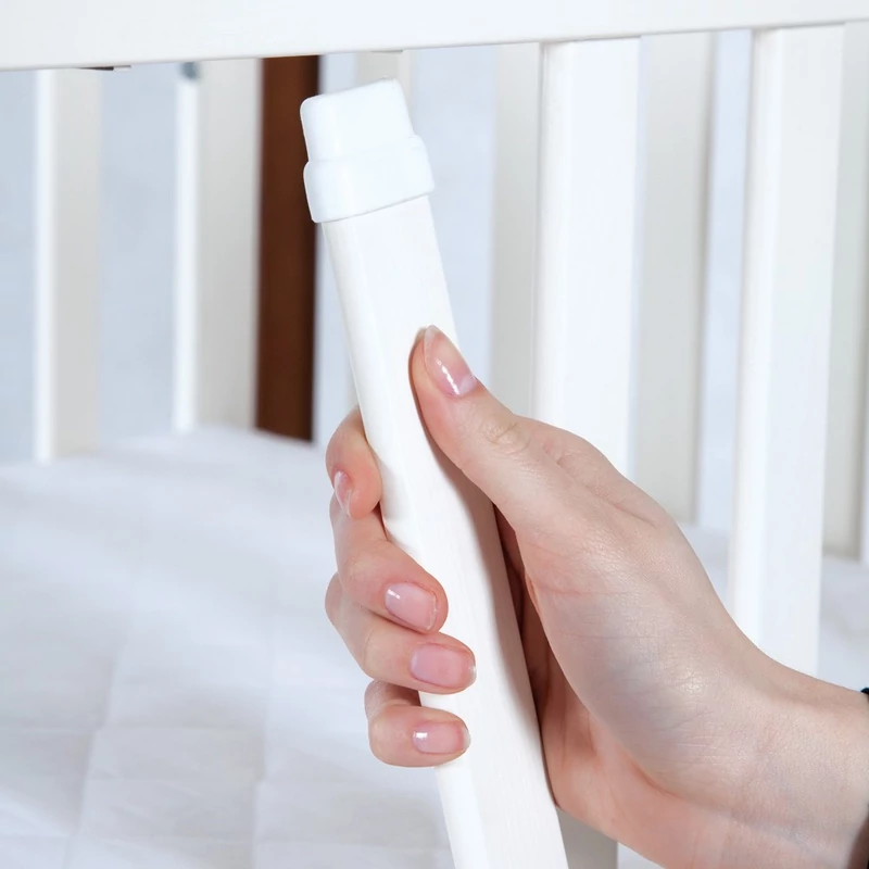 Klups Marsell kiságy leesésgátlóval és ágyneműtartóval 70x140 + nyitott állószekrény - fe