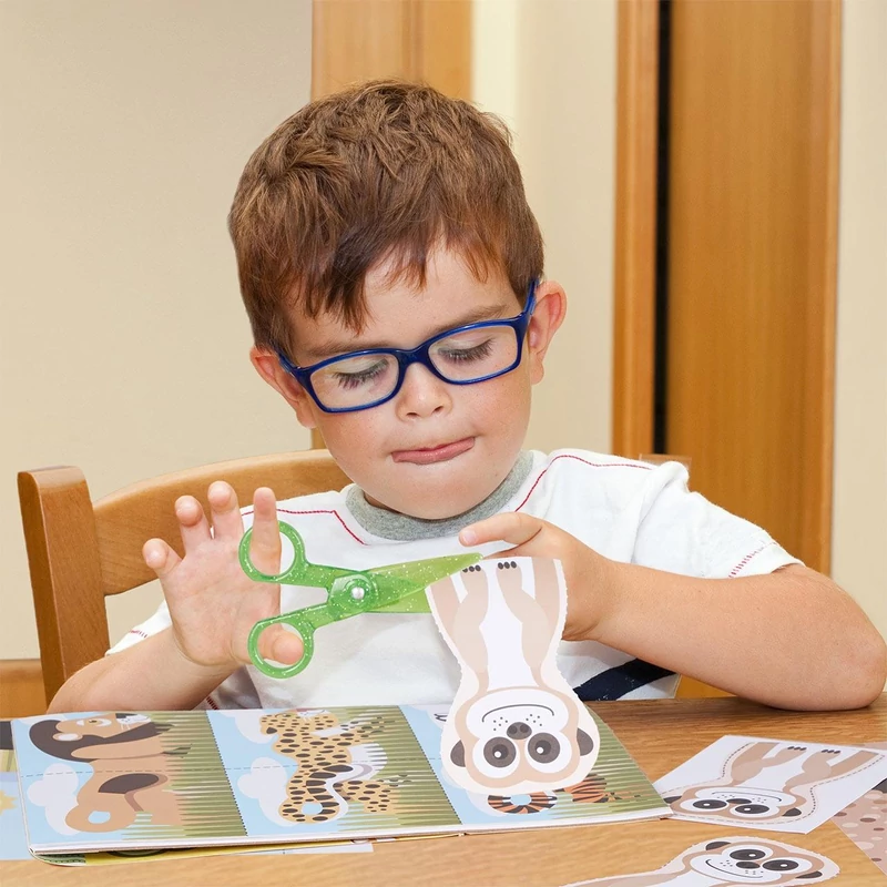 Melissa & Doug Készségfejlesztő játk, olló gyakorló, szafari