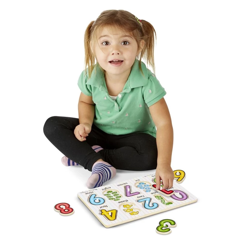 Melissa & Doug Fa készségfejlesztő játék, Puzzle fogantyúval, számok