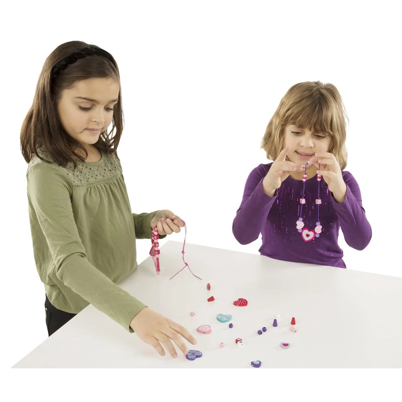 Melissa & Doug Kreatív játék, Fa gyöngy szett, szívecskék
