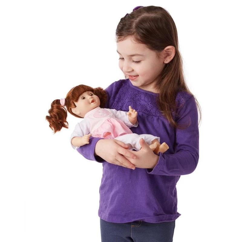 Melissa & Doug Babák és babaházak, Brianna baba 30 cm