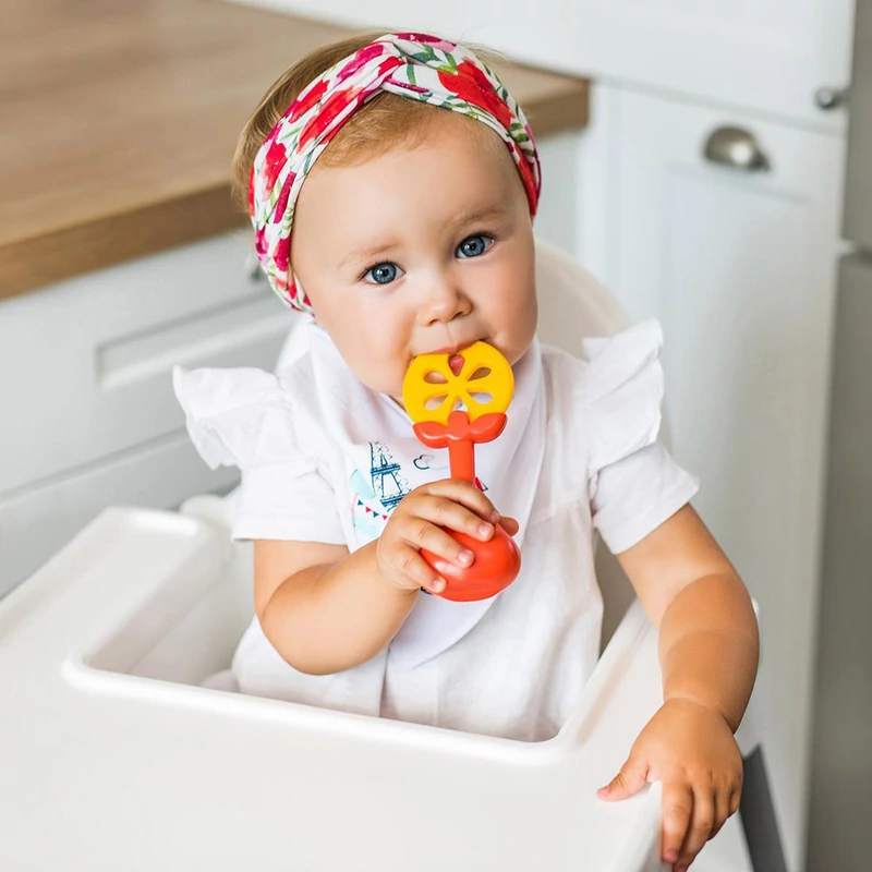 BabyOno csörgő rágóka narancs 499/01