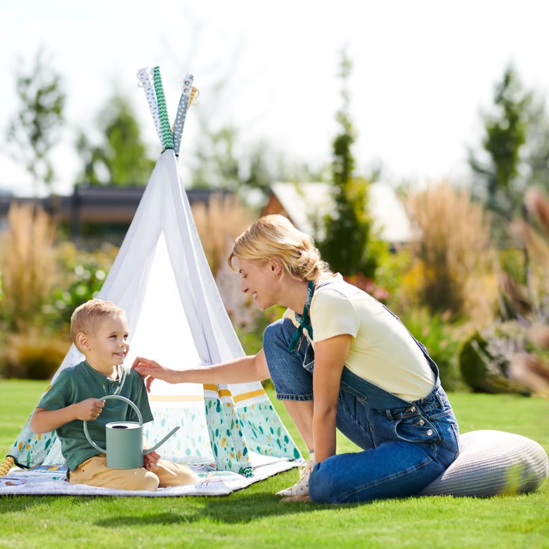 Kinderkraft játszószőnyeg  - Little Gardener játékhíddal sátorral